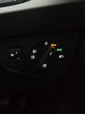 Volkswagen Polo hatch 1.0TSI Life auto - Image 14