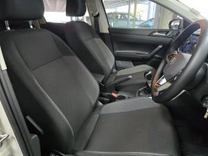 Volkswagen Polo hatch 1.0TSI Life auto - Image 5