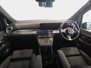 Mercedes-Benz EQV 300 - Image 11