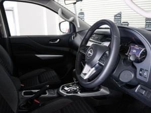 Nissan Navara 2.5DDTi double cab LE Plus - Image 16