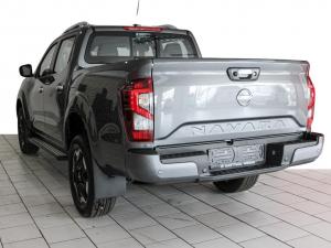 Nissan Navara 2.5DDTi double cab LE Plus - Image 7