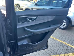 Chery Tiggo 8 Pro 1.6TGDI 290T Executive - Image 13