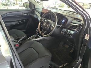 Suzuki Baleno 1.5 GLX auto - Image 10