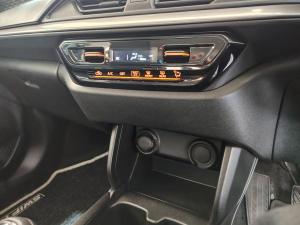 Suzuki Swift 1.2 GL - Image 17