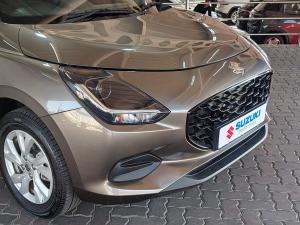 Suzuki Swift 1.2 GL+ manual - Image 10