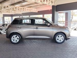 Suzuki Swift 1.2 GL+ manual - Image 9