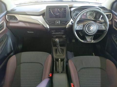 Image Suzuki Fronx 1.5 GL manual