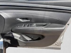 Hyundai Tucson 2.0 Executive - Image 11