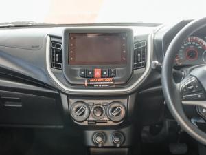 Toyota Vitz 1.0 XR auto - Image 10