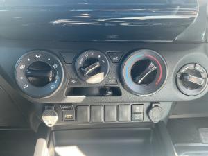 Toyota Hilux 2.8GD-6 Xtra cab 4x4 Legend 55 - Image 15