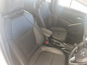 Toyota Corolla Cross 1.8 XS - Image 18