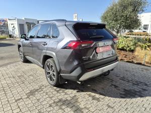 Toyota RAV4 2.5 Hybrid GX-R E-Four - Image 18