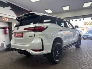 Toyota Fortuner 2.8GD-6 4x4 GR-Sport - Image 2
