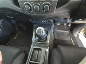 Toyota Fortuner 2.5D-4D - Image 11