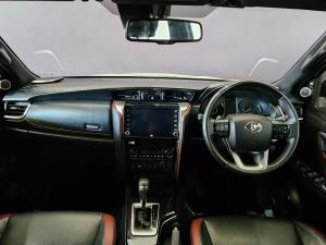 Toyota Fortuner 2.8GD-6 4x4 VX - Image 6