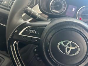 Toyota Starlet Cross 1.5 XS manual - Image 9