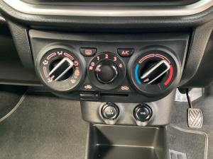 Toyota Vitz 1.0 XR manual - Image 14