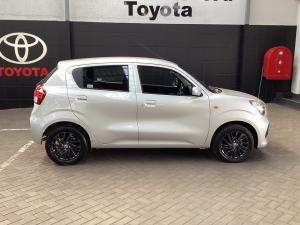 Toyota Vitz 1.0 XR manual - Image 3