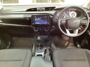 Toyota Hilux 2.4GD-6 double cab 4x4 Raider auto - Image 6