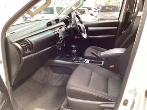 Toyota Hilux 2.4GD-6 double cab 4x4 Raider auto - Image 7