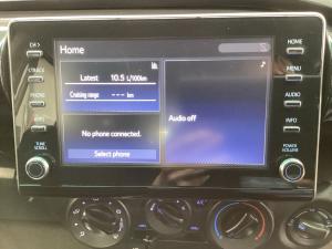 Toyota Hilux 2.4GD-6 double cab 4x4 Raider auto - Image 13