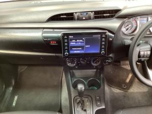 Toyota Hilux 2.4GD-6 double cab 4x4 Raider auto - Image 15
