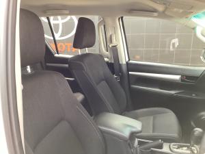 Toyota Hilux 2.4GD-6 double cab 4x4 Raider auto - Image 17