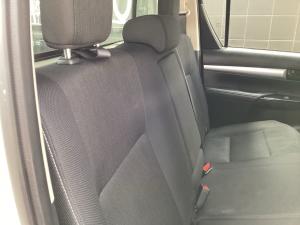 Toyota Hilux 2.4GD-6 double cab 4x4 Raider auto - Image 18