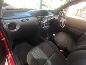 Toyota Etios Cross 1.5 Xs - Image 7