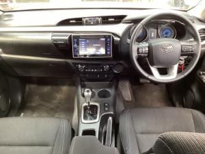 Toyota Hilux 2.8GD-6 double cab Raider auto - Image 6