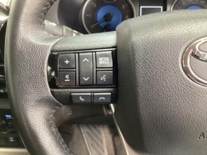 Toyota Hilux 2.8GD-6 double cab Raider auto - Image 9