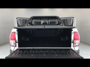 Toyota Hilux 2.4GD-6 double cab 4x4 Raider auto - Image 13