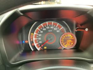 Toyota Vitz 1.0 XR manual - Image 10