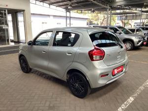 Toyota Vitz 1.0 XR manual - Image 23