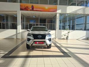 Toyota Fortuner 2.8GD-6 VX - Image 4