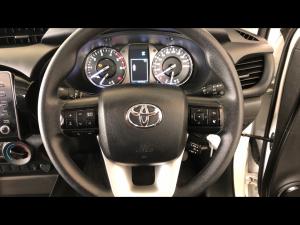 Toyota Hilux 2.4GD-6 double cab 4x4 Raider auto - Image 8