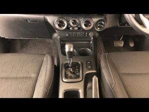 Toyota Hilux 2.4GD-6 double cab 4x4 Raider auto - Image 15