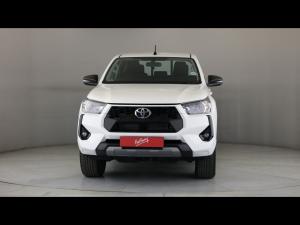 Toyota Hilux 2.4GD-6 double cab 4x4 Raider auto - Image 4