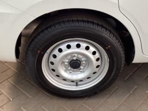 Suzuki Ertiga 1.5 GA - Image 17
