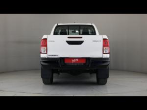 Toyota Hilux 2.4GD-6 Xtra cab Raider auto - Image 5