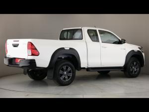Toyota Hilux 2.4GD-6 Xtra cab Raider auto - Image 2