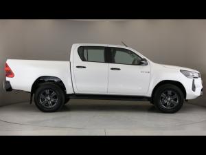 Toyota Hilux 2.8GD-6 double cab Raider auto - Image 3
