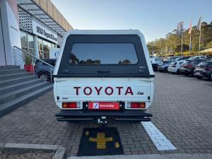 Toyota Land Cruiser 79 2.8GD-6 double cab auto - Image 5