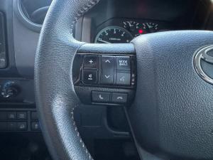 Toyota Land Cruiser 79 2.8GD-6 double cab auto - Image 8