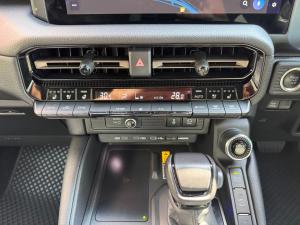 Toyota Land Cruiser Prado 2.8GD VX-R - Image 15