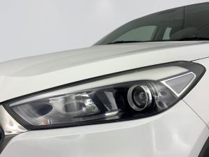 Hyundai Tucson 2.0 Premium automatic - Image 3