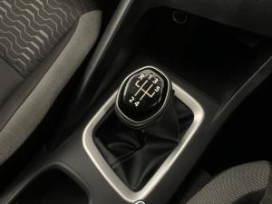 Nissan Magnite 1.0 Visia - Image 10