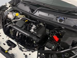 Nissan Magnite 1.0 Visia - Image 8