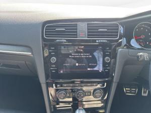 Volkswagen Golf GTI - Image 12