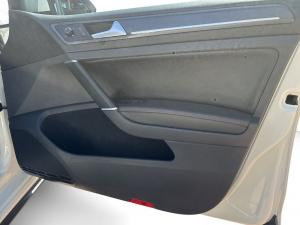 Volkswagen Golf GTI - Image 20